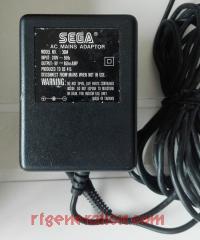Sega AC Mains Adaptor Bundled with Game Gear + Hardware Shot 200px