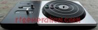 DJ Hero 2 Wireless Turntable  Hardware Shot 200px