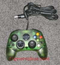 Xbox Controller S Clear Green - Halo Center Jewel Hardware Shot 200px