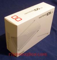 Nintendo DS Lite Polar White Box Front 200px