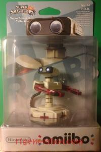 Amiibo: Super Smash Bros.: R.O.B. Famicom Colours Box Front 200px