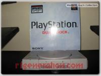 Sony PlayStation DualShock, SCPH-7001 Box Front 200px