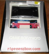 Nintendo Game Boy micro Silver With 2 Additional Faceplates Box Front 200px