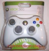 Microsoft Xbox 360 Wireless Controller White Box Front 200px